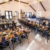 Cedar Fox wedding & event photo 1
